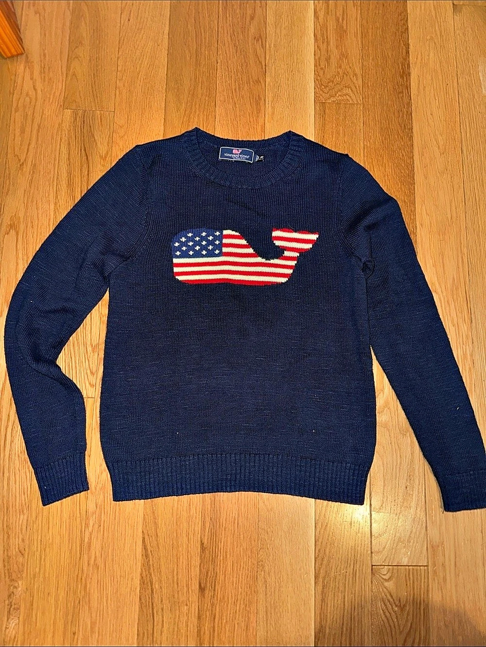 vineyard vines Sweater Flag whale Cotton Crewneck kids Size Medium